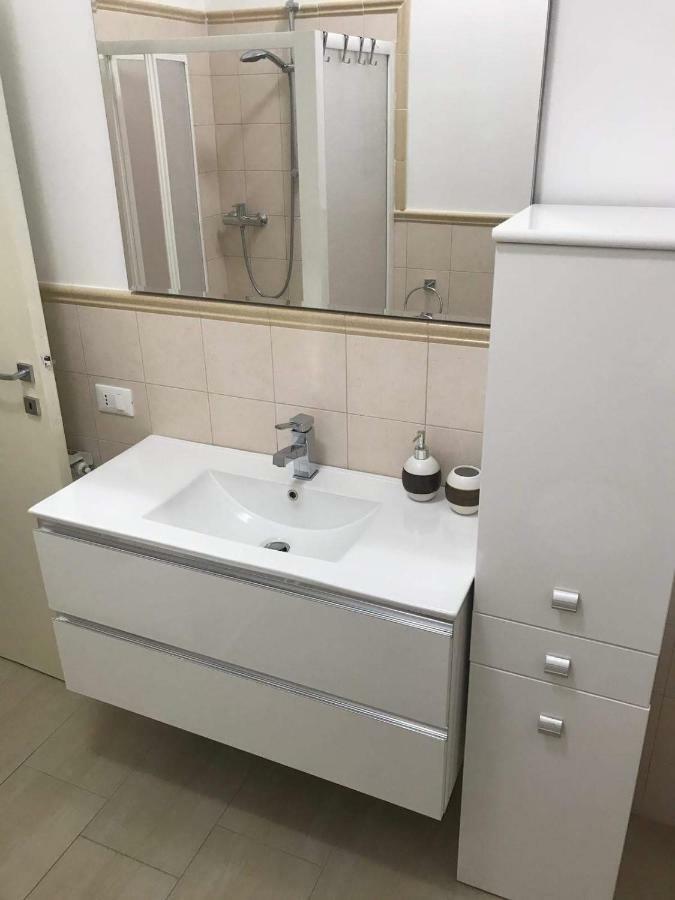 M&Y S House Vicino Alle Spiagge Лаваня Екстериор снимка